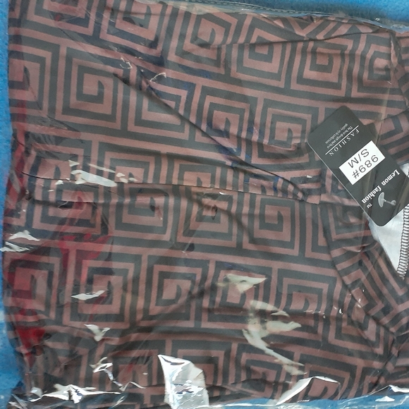 DRESS SOLD OUT - Picture 9 of 12